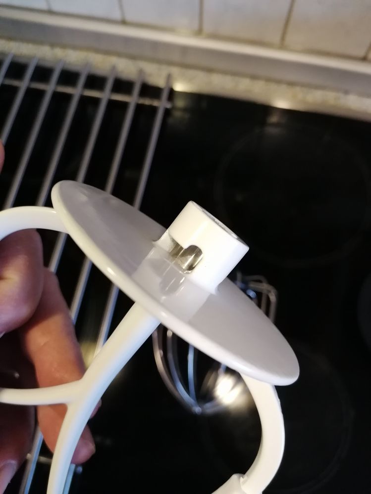 Nut abgewinkelt, das Stift der Motorwelle einrasten kann