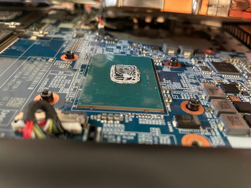 Eraser.x7849.Leitpaste. (26).JPG