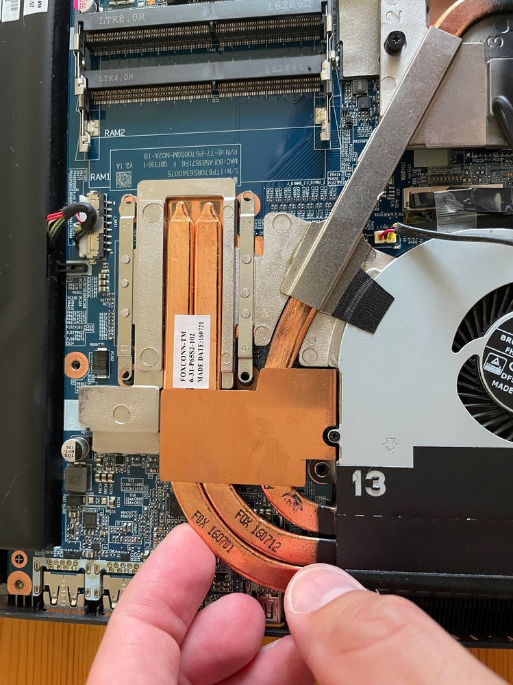 Eraser.x7849.Leitpaste. (25).JPG