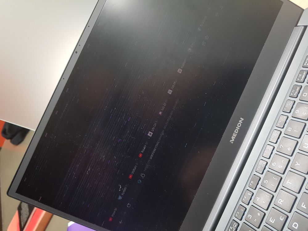 picture of the flickering, it's like it wanted to endlessly scroll