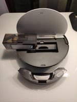 Staubbehälter und Wassertank