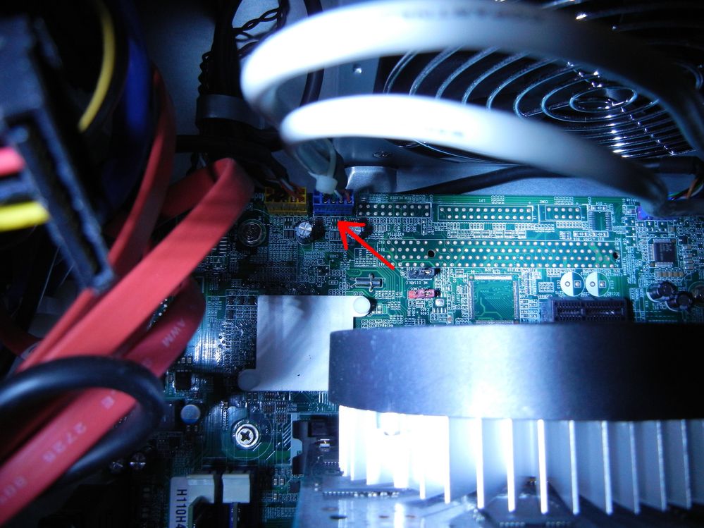 USB2-Header verfügbar für 2 Buchsen Slotblech